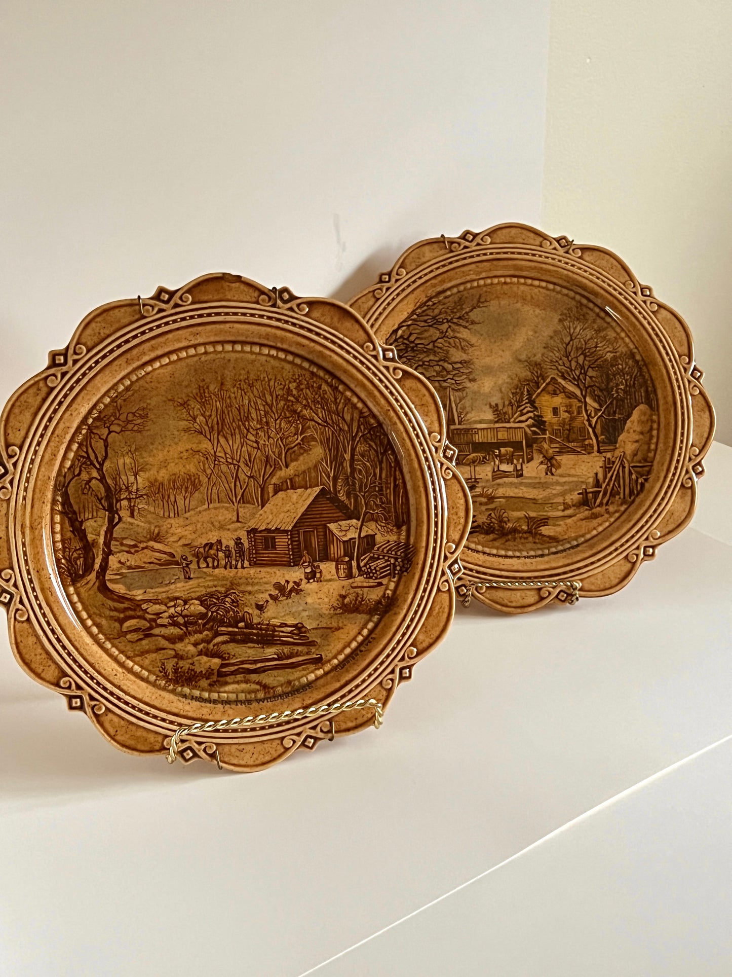 Inverno Vintage Art Plate Set