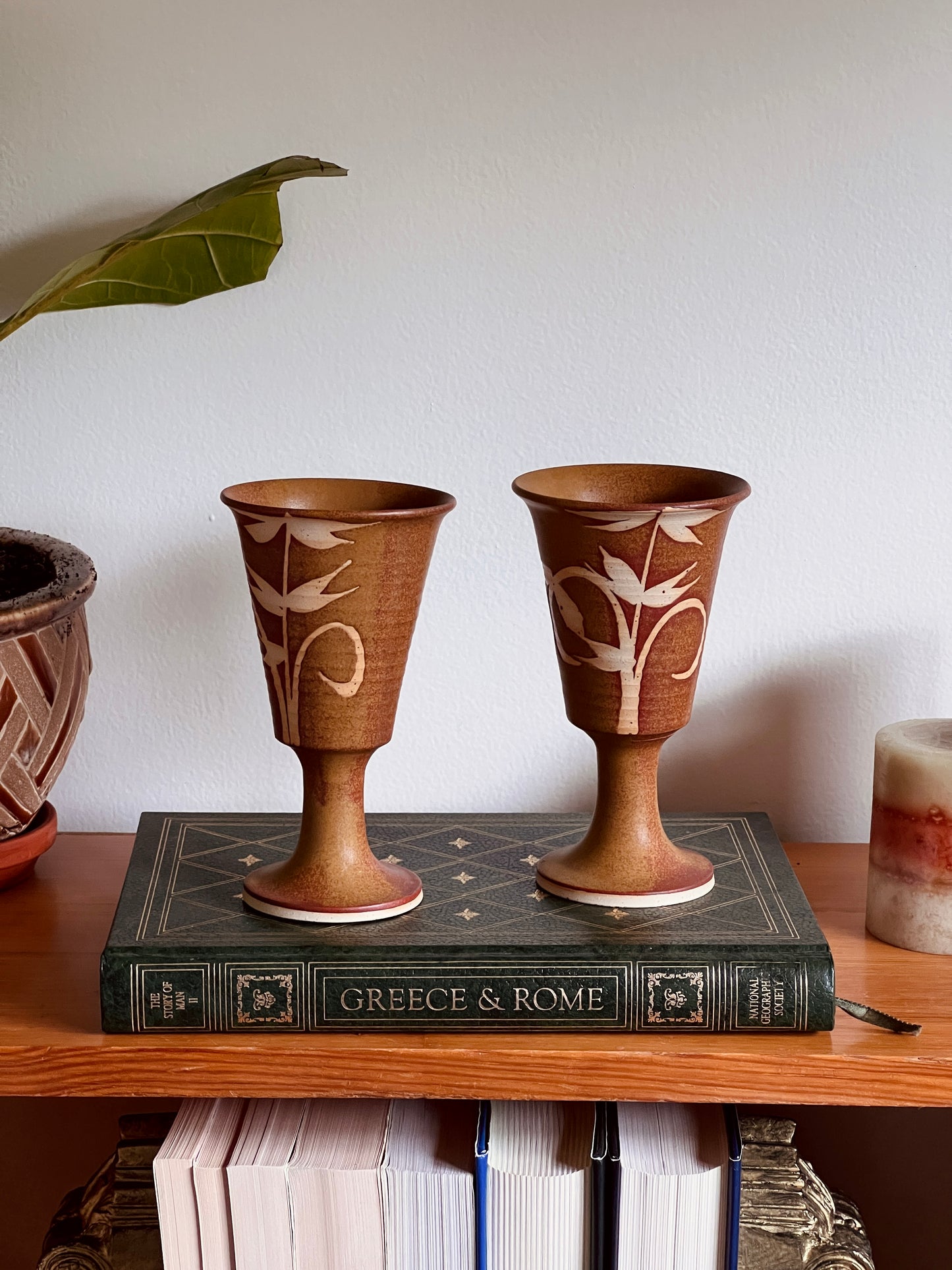 Flō Stoneware Goblet Set