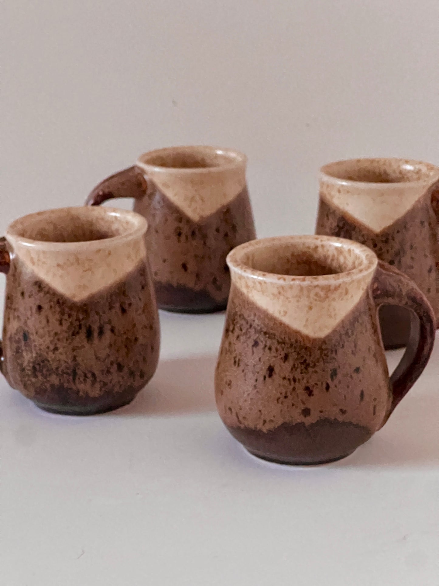 4pc Tartaruga Pottery Mug Set