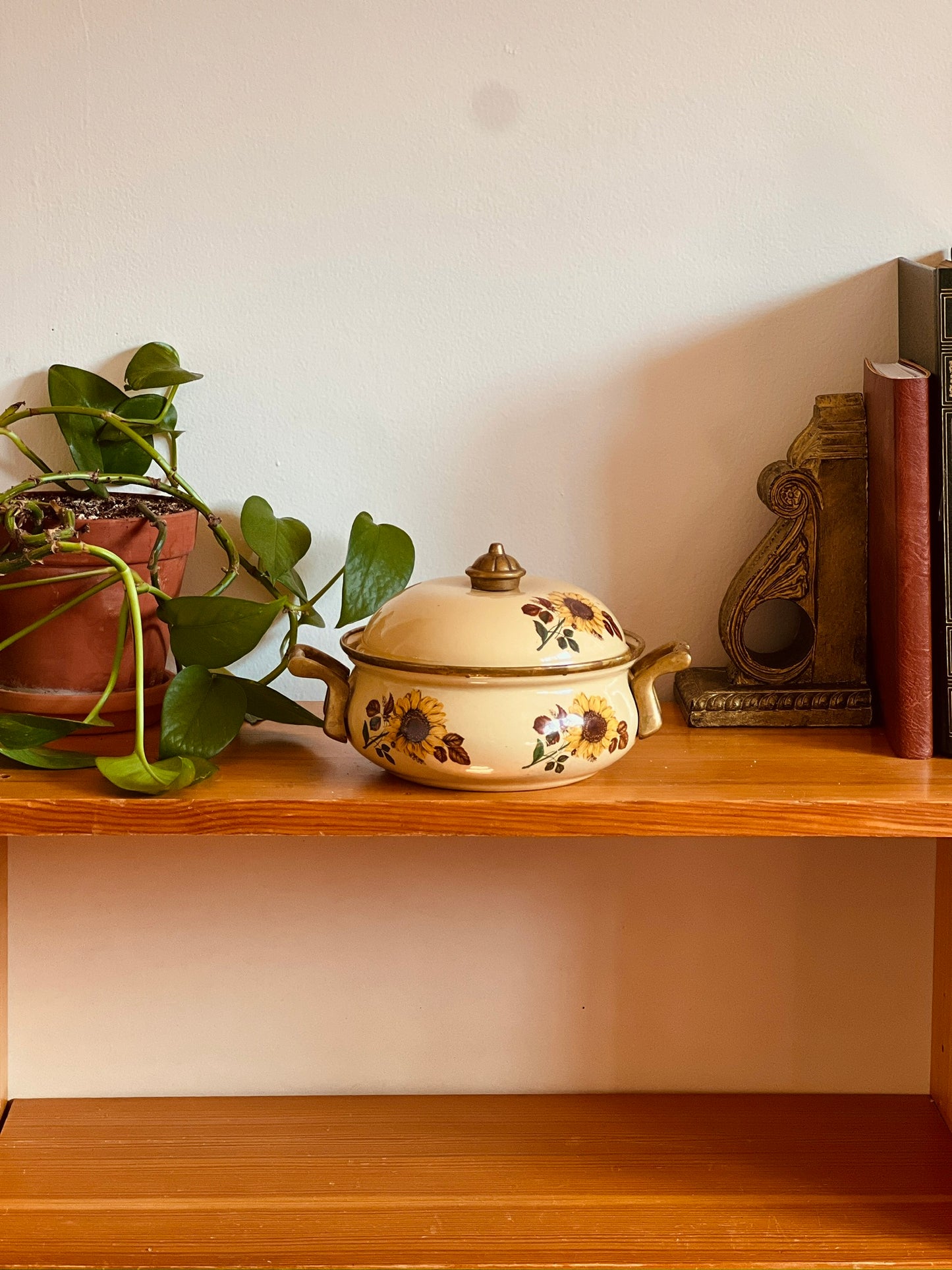 autumn flower casserole dish with brass accents