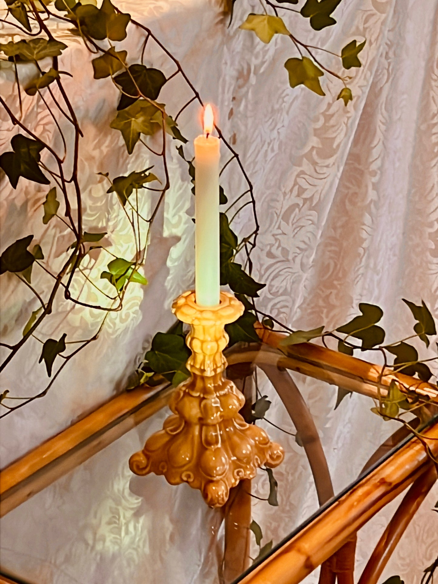 Aurelia Candle Stick